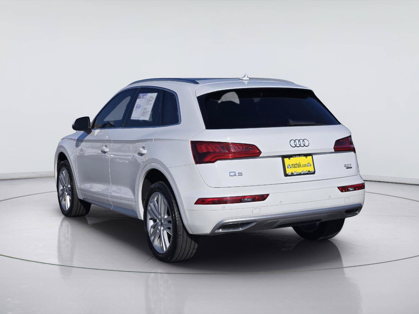Used 2018 Audi Q5 2.0T Premium Plus w/ Premium Plus Package AWD/4WD image 6