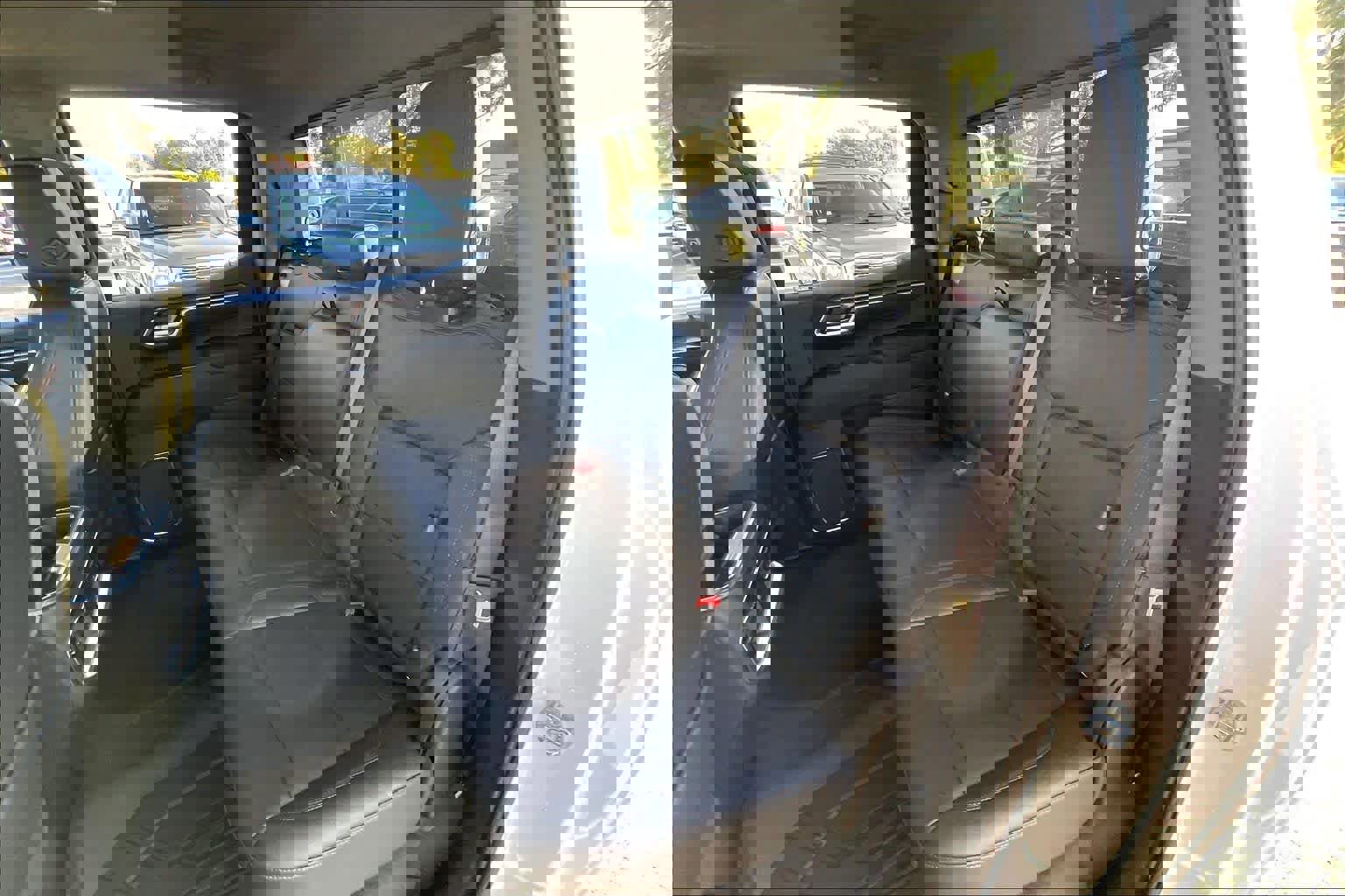 Used 2022 Chevrolet Silverado 1500 LTZ w/ LTZ Premium Package image 28