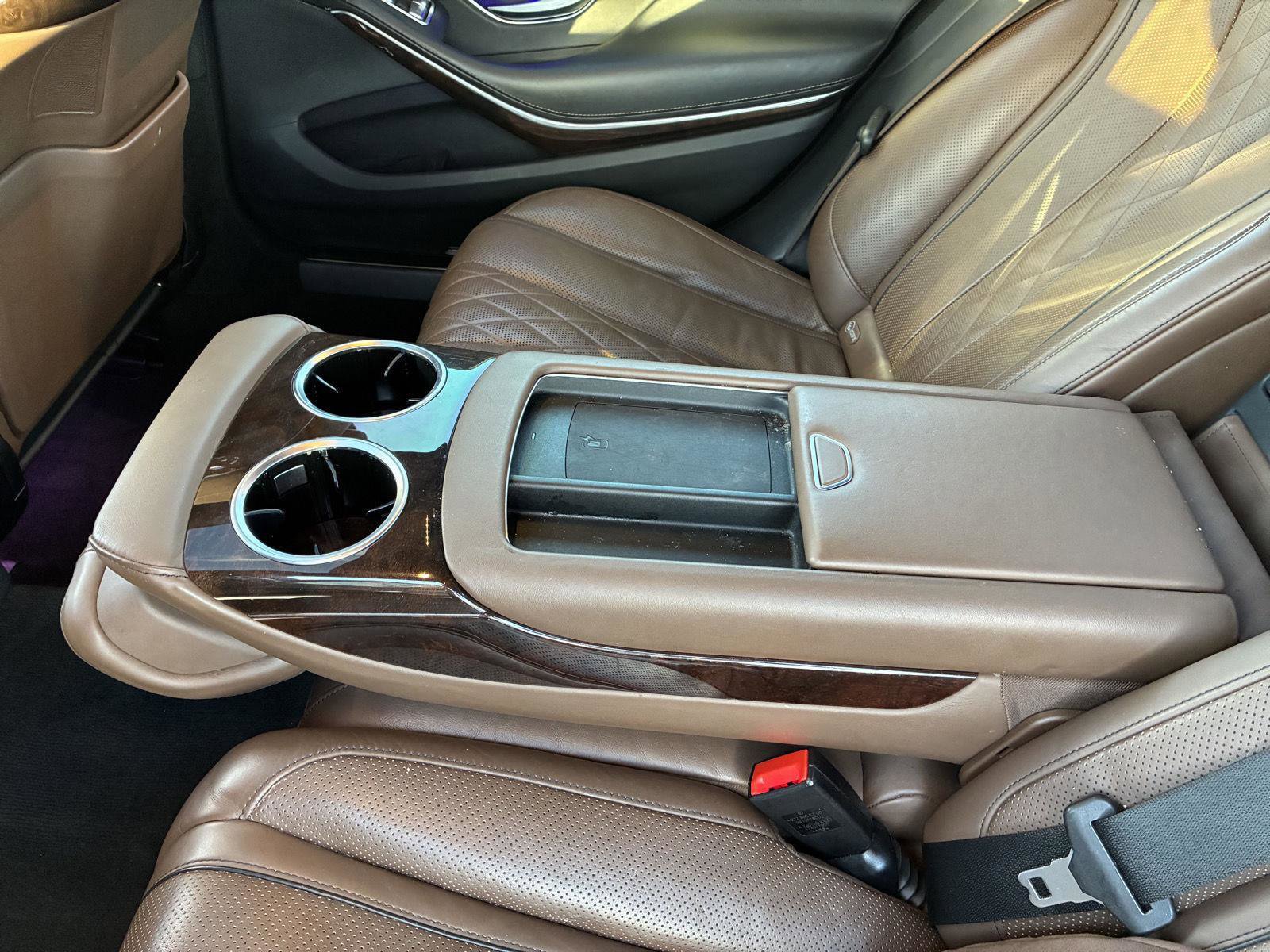 Used 2020 Mercedes-Benz S 560 4MATIC Sedan image 27