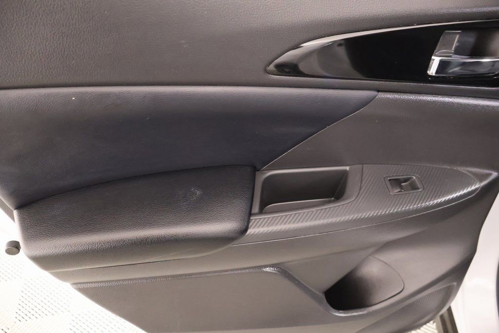 Used 2024 Mitsubishi Eclipse Cross SE image 16