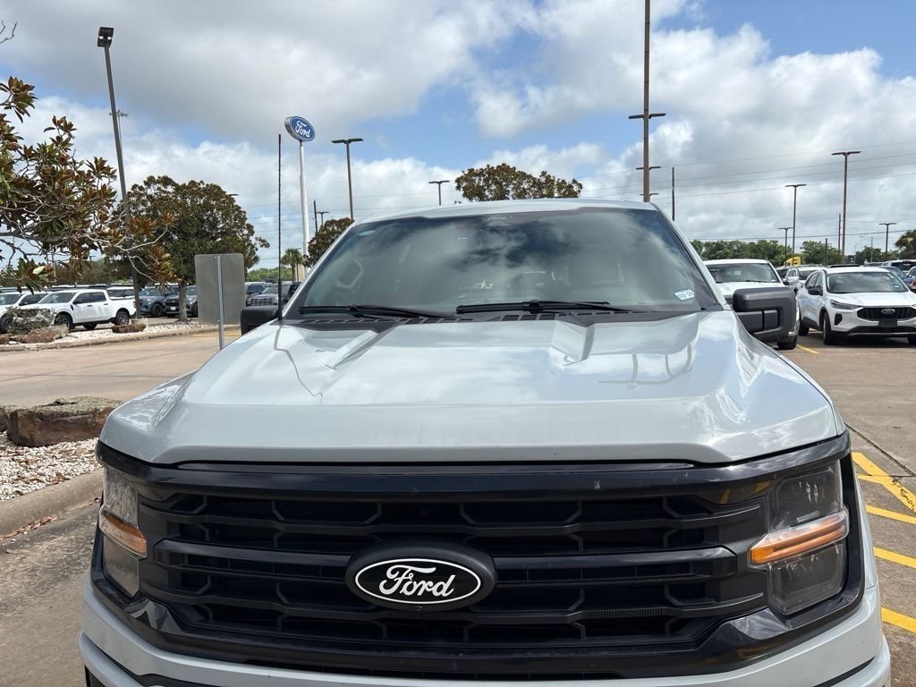 Used 2026 Ford F150 XLT w/ Equipment Group 302A MID RWD image 2