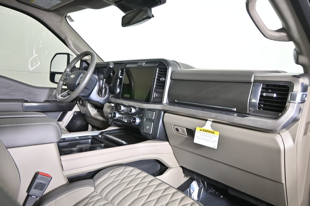 Used 2026 Ford F350 Platinum w/ Platinum Plus Package image 15