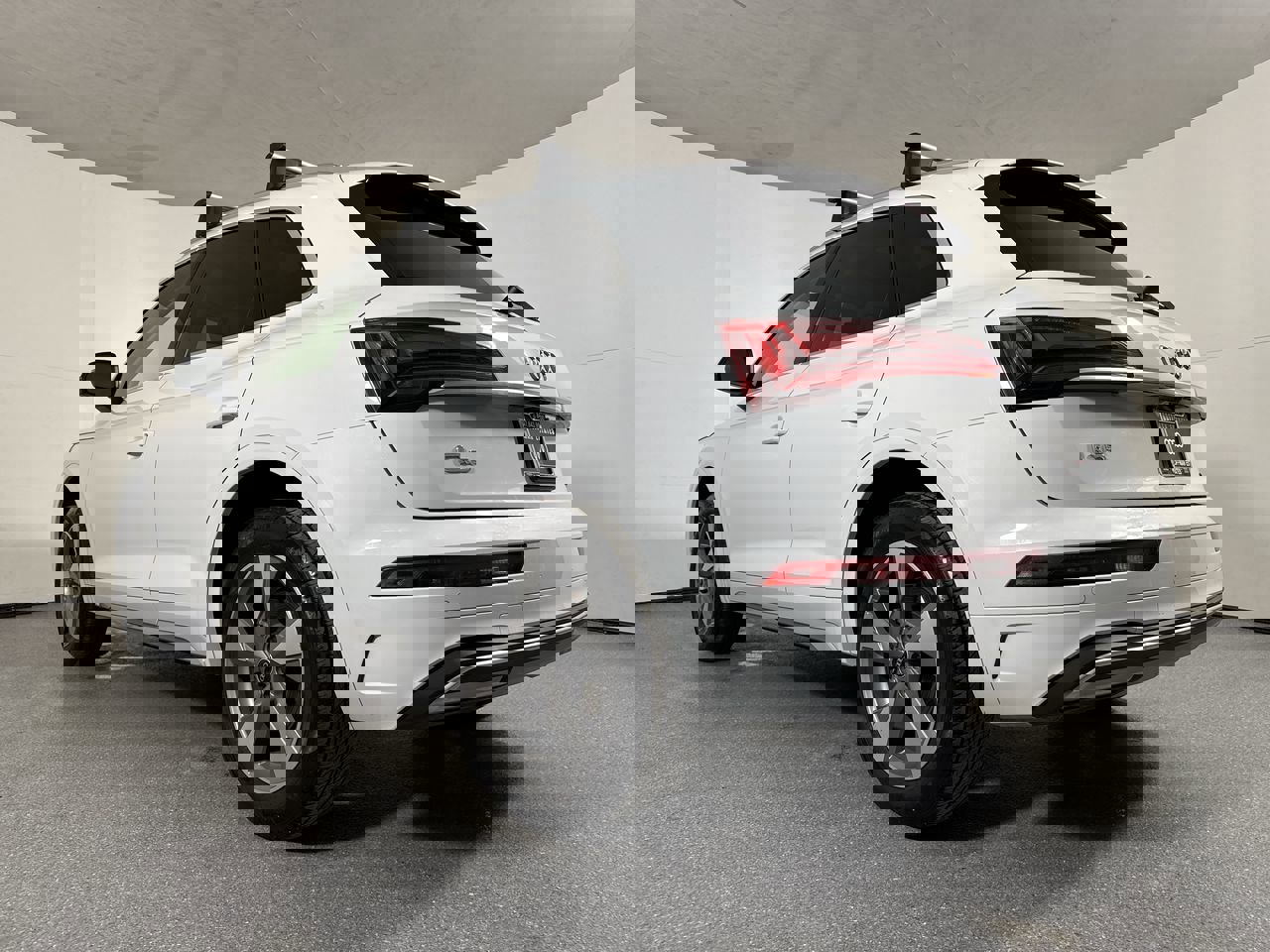 Used 2023 Audi Q5 2.0T Premium Plus w/ Premium Plus Package image 31