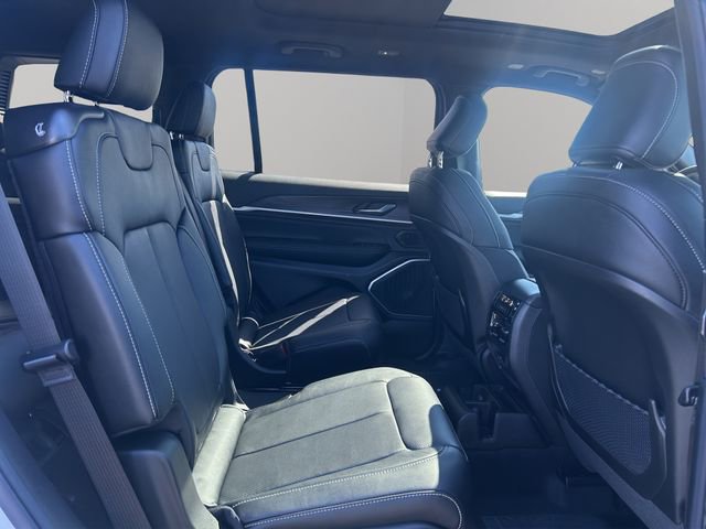 New 2026 Jeep Grand Cherokee L Limited AWD/4WD image 21
