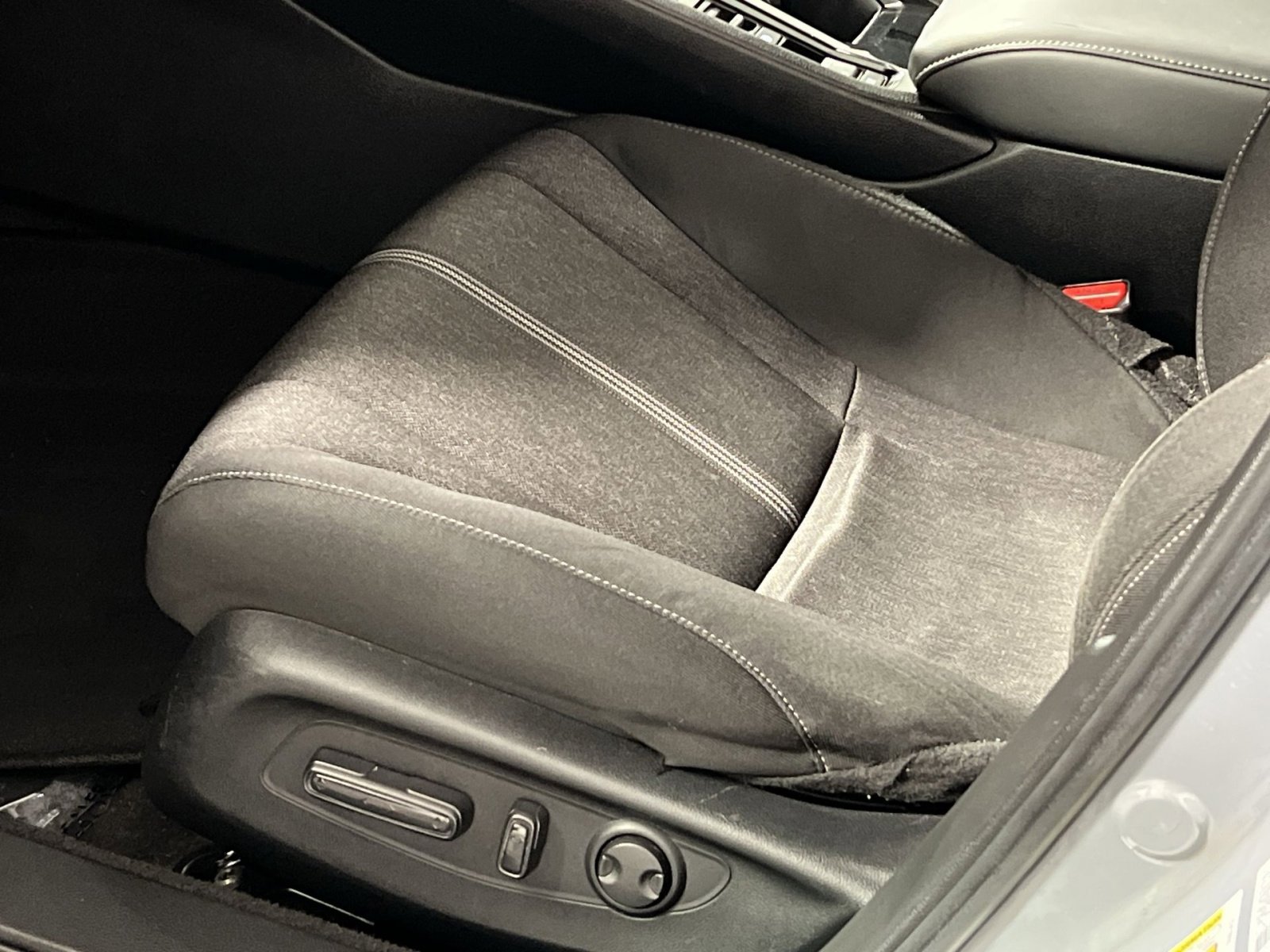 Used 2023 Honda Accord Sport image 14