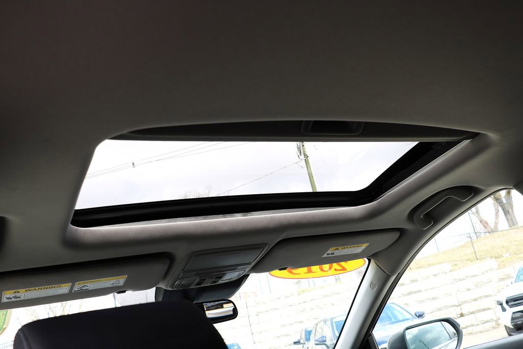 Used 2019 Honda CR-V EX image 23