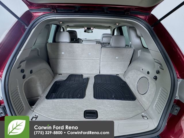 Used 2012 Jeep Grand Cherokee Laredo image 26