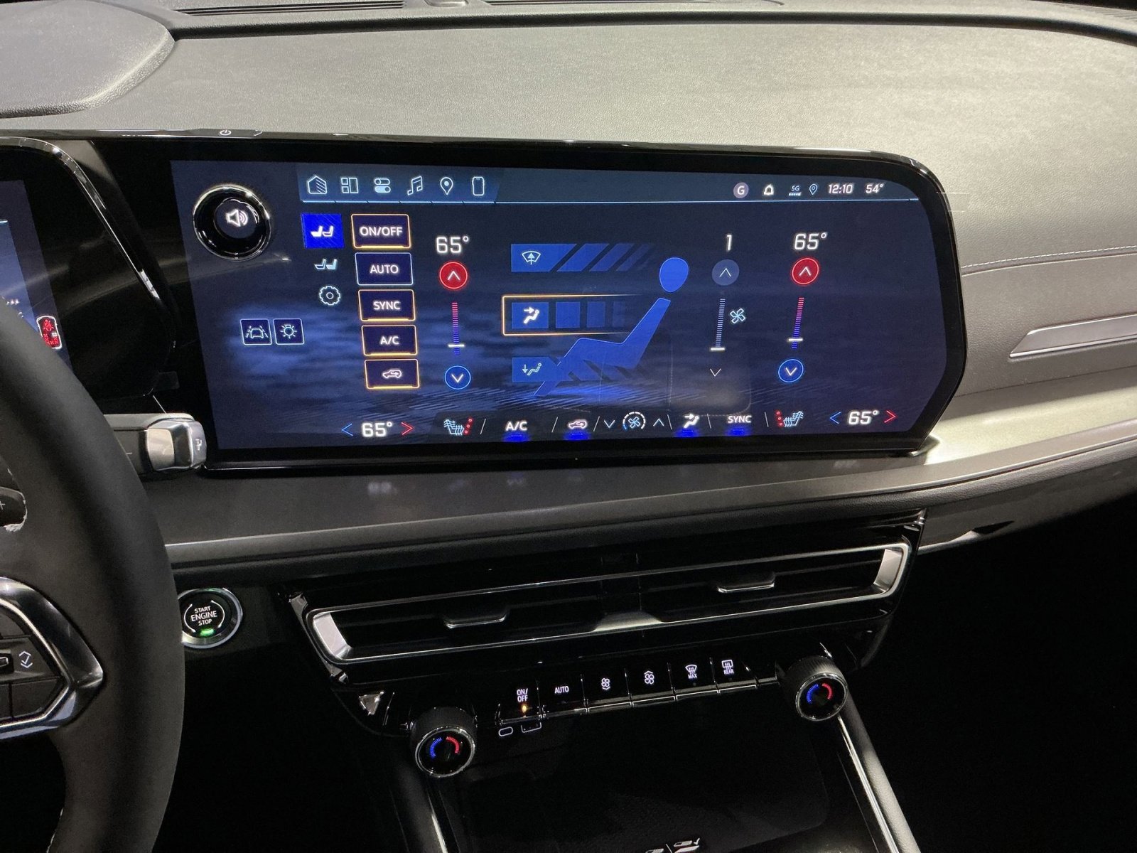 New 2026 Chevrolet Traverse LT image 29