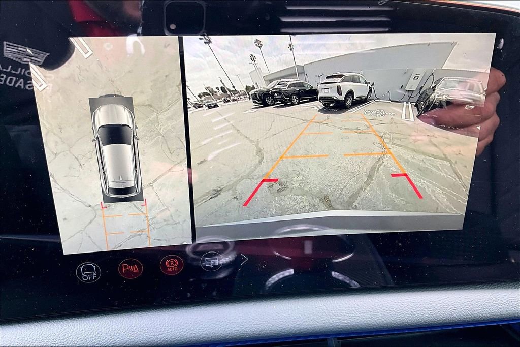 New 2026 Cadillac Optiq V AWD/4WD image 27