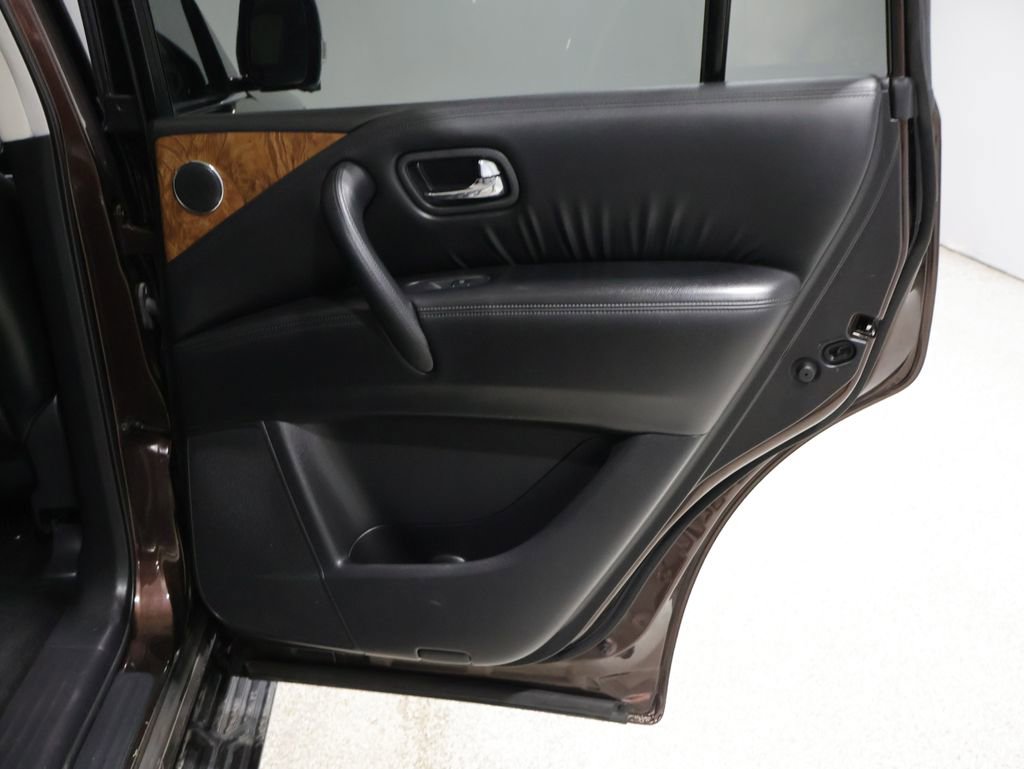 Used 2022 Nissan Armada SL w/ Captain's Chairs Package image 21