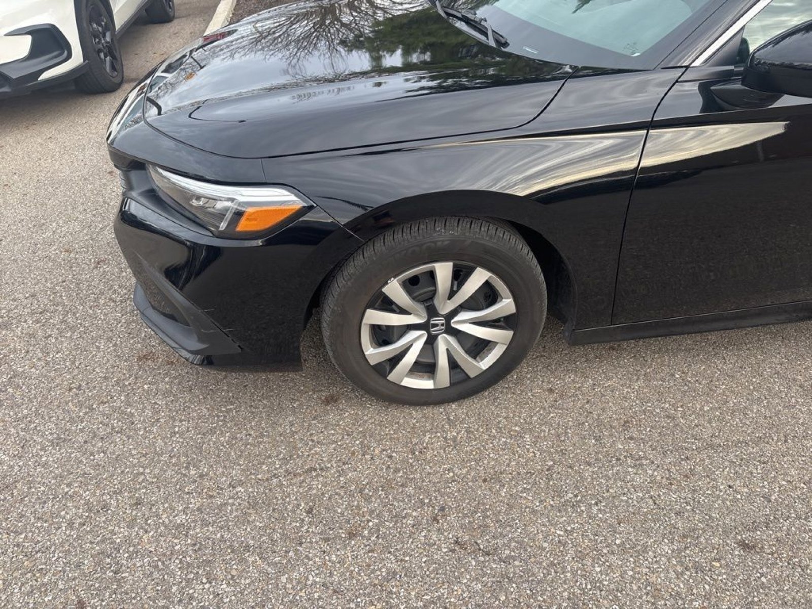 Certified 2023 Honda Civic LX image 5