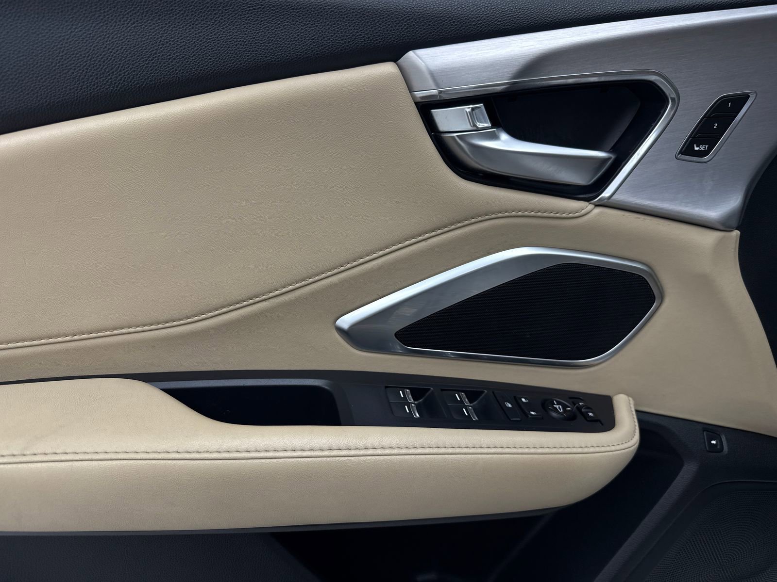 Used 2019 Acura RDX FWD image 35