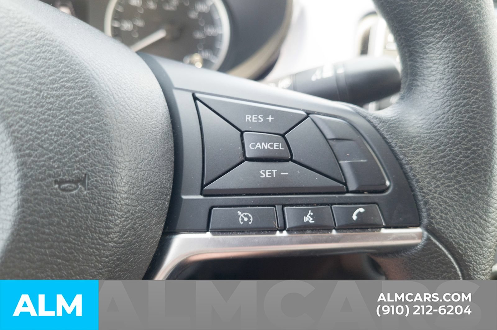 Used 2024 Nissan Versa SV FWD image 27