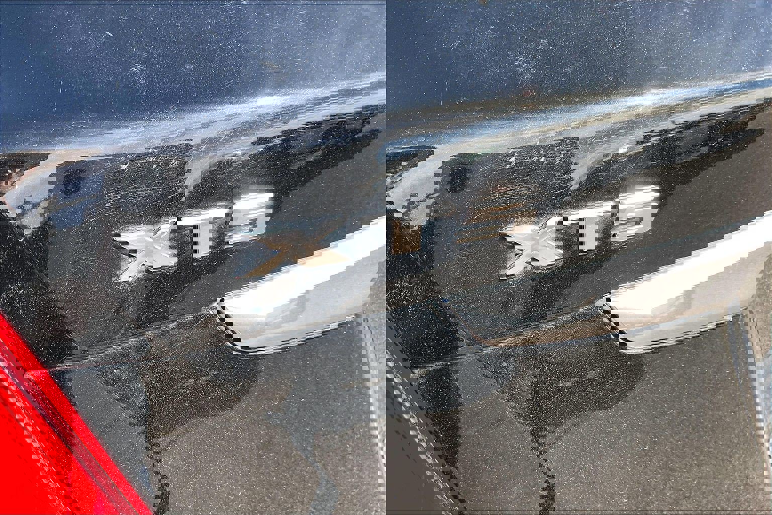 Used 2017 Cadillac XT5 Luxury w/ Driver Awareness Package image 24