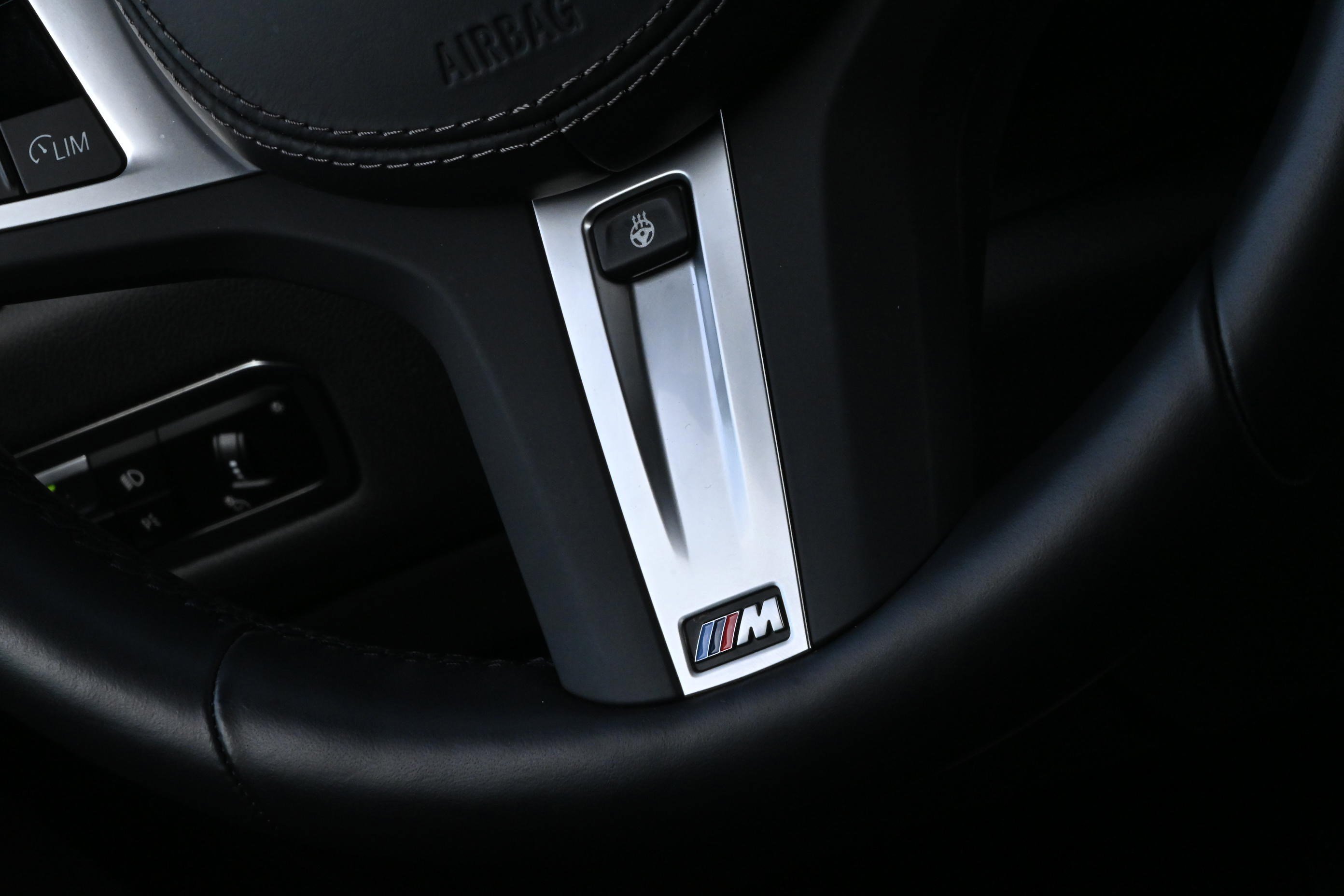 Certified 2023 BMW X5 xDrive45e w/ Executive Package image 27