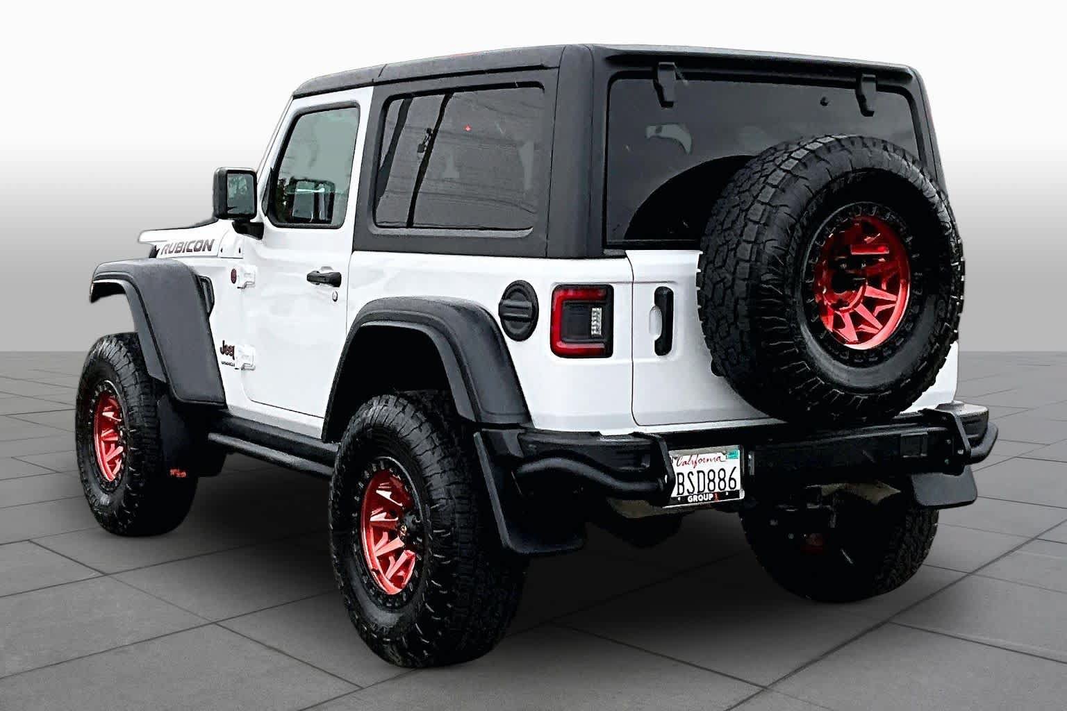 Used 2022 Jeep Wrangler Rubicon w/ Cold Weather Group AWD/4WD image 11