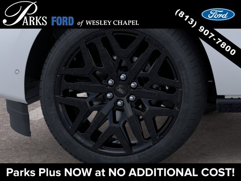 New 2026 Ford Expedition Platinum w/ Stealth Performance Package AWD/4WD image 19