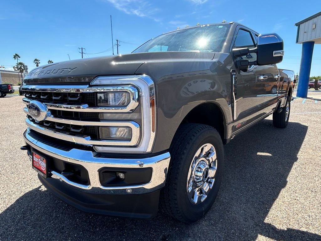 New 2026 Ford F250 King Ranch w/ Chrome Package AWD/4WD image 3