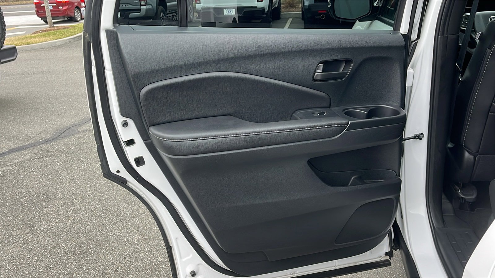 Used 2023 Honda Passport EX-L image 18
