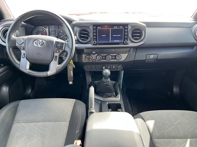 Certified 2020 Toyota Tacoma TRD Off-Road AWD/4WD image 14