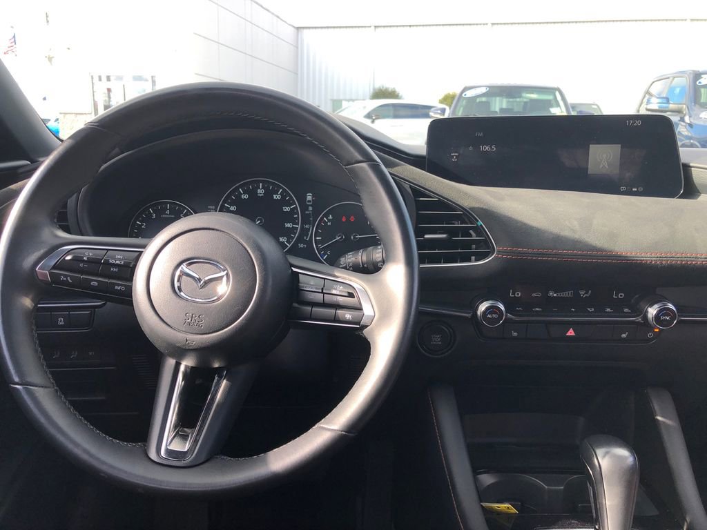 Used 2024 MAZDA MAZDA3 s image 28