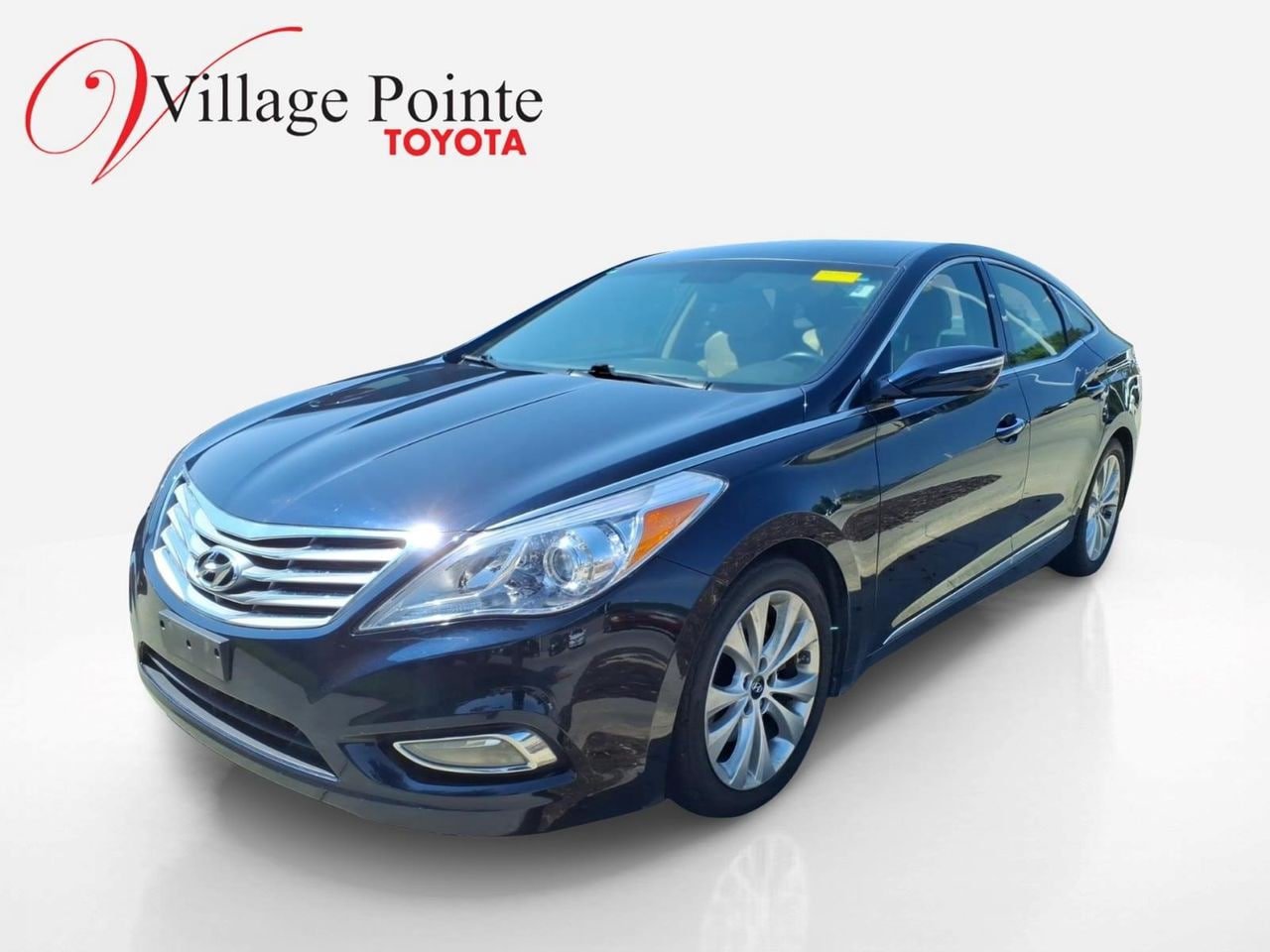 Used 2013 Hyundai Azera FWD image 1