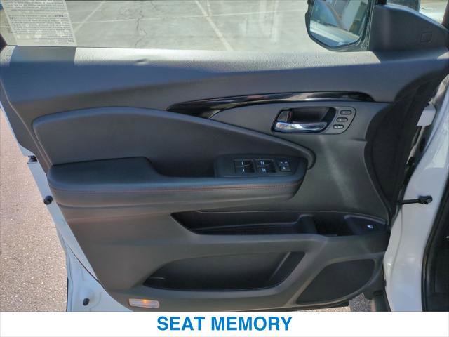 Used 2023 Honda Ridgeline Black Edition image 12