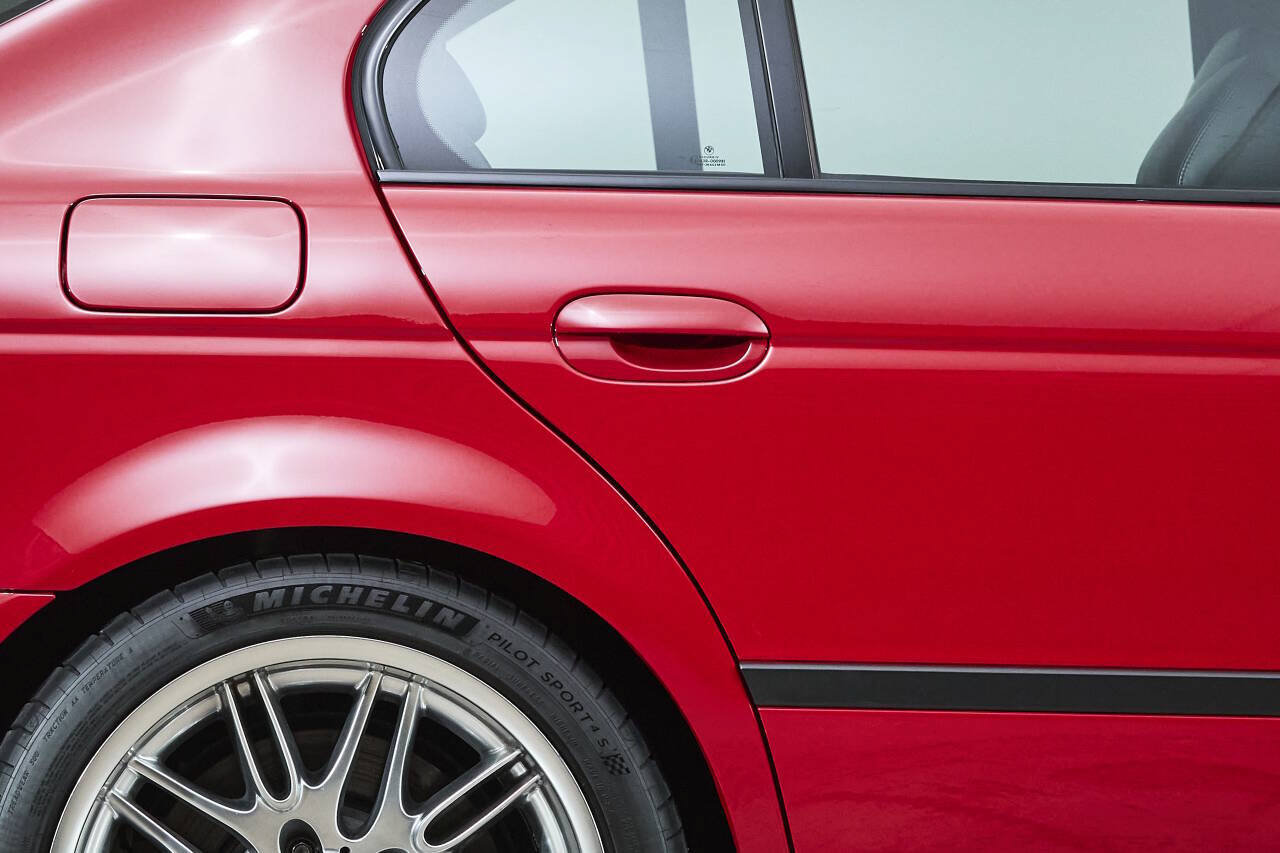 Used 2001 BMW M5 RWD image 35