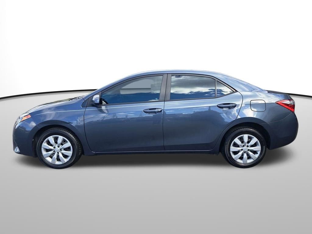 Used 2016 Toyota Corolla LE image 2