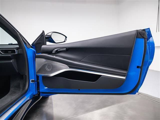 Used 2025 Lotus Emira RWD image 29