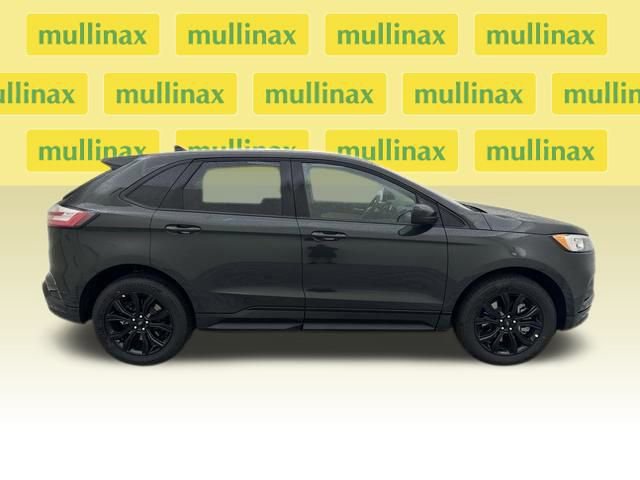 New 2024 Ford Edge SE w/ Black Appearance Package image 18