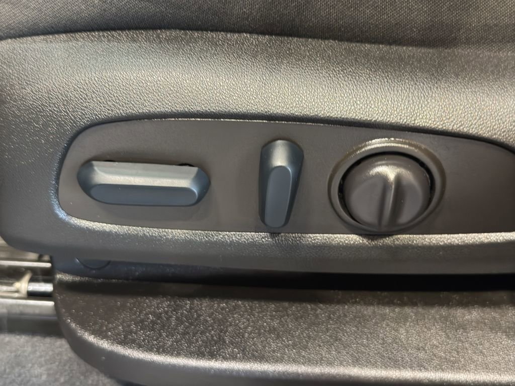 Used 2022 Chevrolet Equinox LT image 15