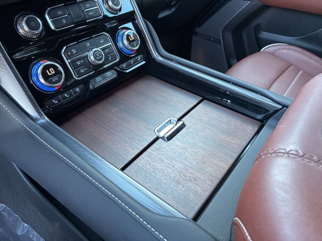 Used 2024 GMC Yukon XL Denali Ultimate image 23