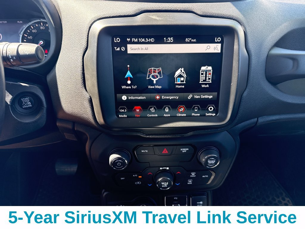 Used 2018 Jeep Renegade Limited w/ UConnect 8.4 Nav Group AWD/4WD image 18