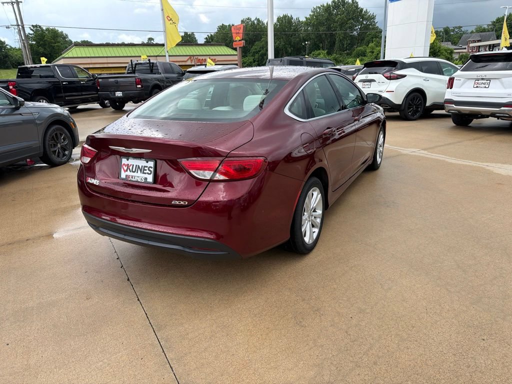 Used 2017 Chrysler 200 LX w/ Touring Convenience Group FWD image 10