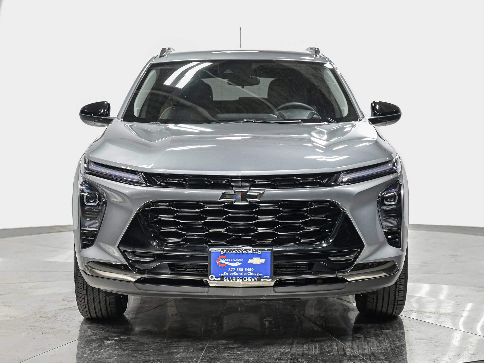 Used 2025 Chevrolet Trax ACTIV w/ Sunroof Package FWD image 9