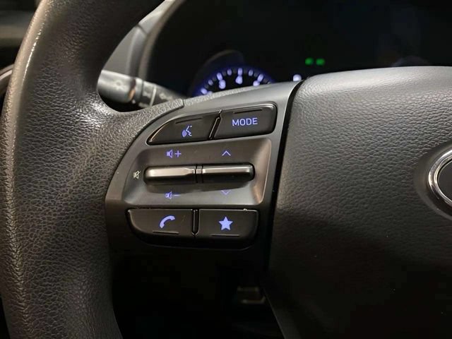 Used 2022 Hyundai Kona SEL FWD image 46