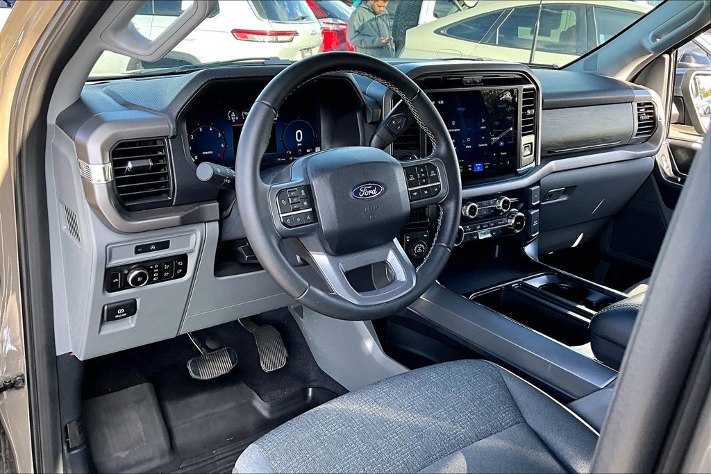 Used 2025 Ford F150 XLT w/ Equipment Group 302A MID AWD/4WD image 11