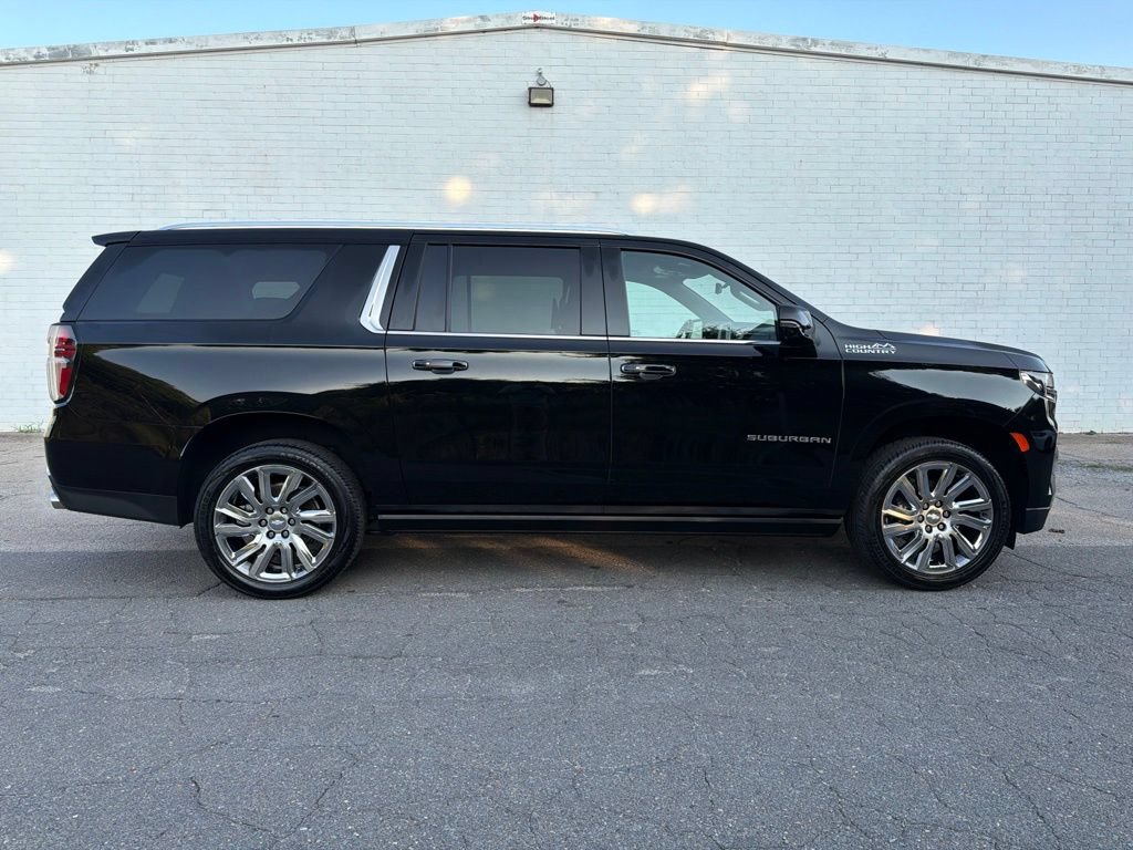 Used 2021 Chevrolet Suburban High Country w/ Premium Package AWD/4WD image 1