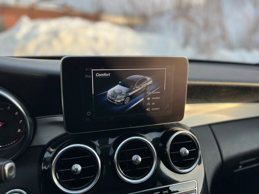 Used 2015 Mercedes-Benz C 300 4MATIC Sedan image 17