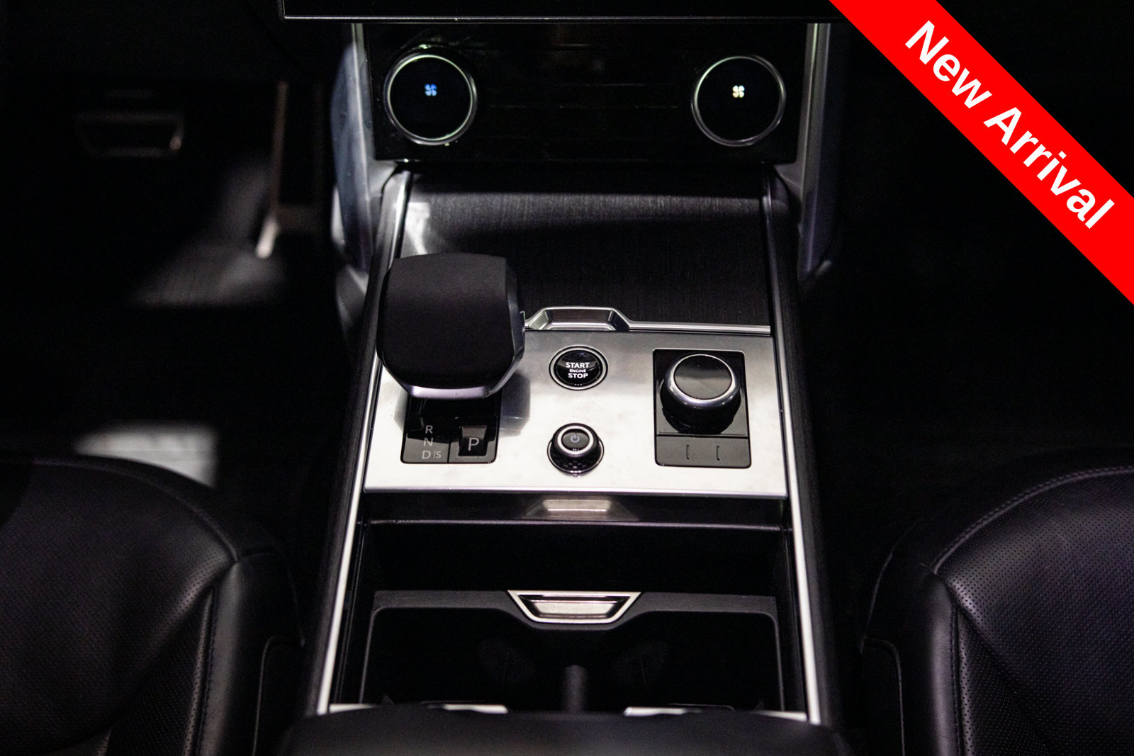 Used 2023 Land Rover Range Rover Long Wheelbase SE AWD/4WD image 18