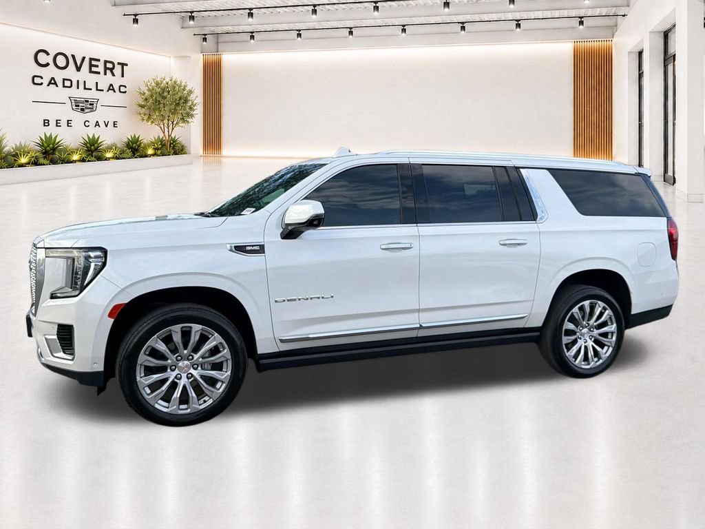 Used 2024 GMC Yukon XL Denali w/ Advanced Technology Package AWD/4WD image 5