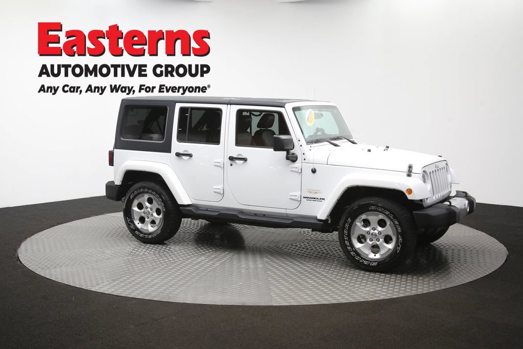 Used 2015 Jeep Wrangler Unlimited Sahara w/ Connectivity Group AWD/4WD image 48