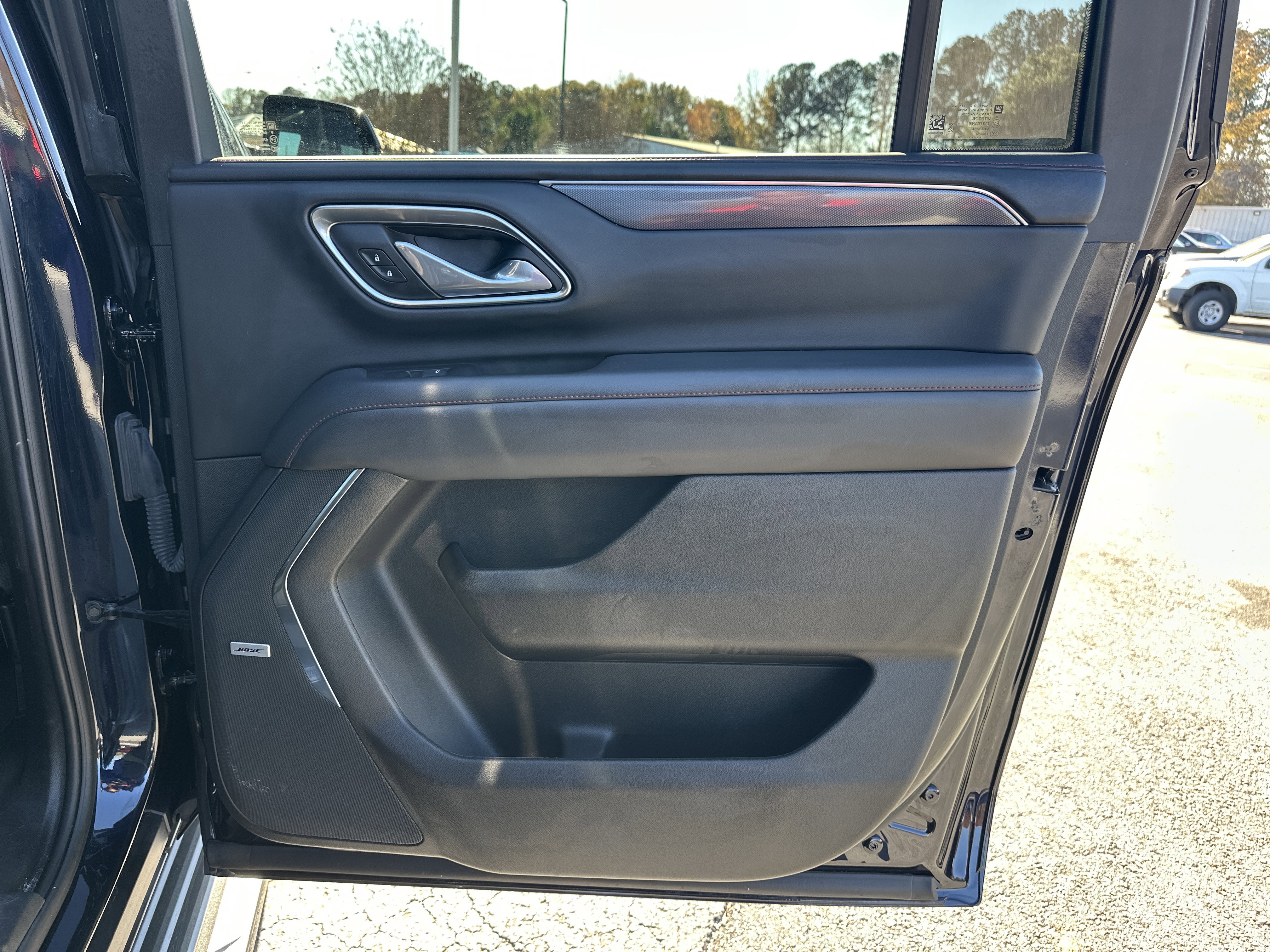 Certified 2024 Chevrolet Suburban RST image 17