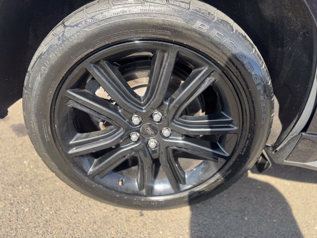 Used 2022 Ford Edge ST-Line AWD/4WD image 17