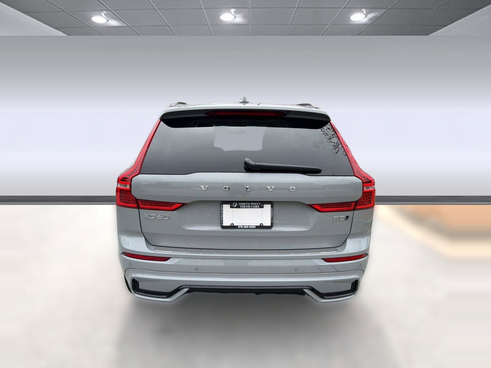 Certified 2024 Volvo XC60 B5 Plus w/ Protection Package Premier AWD/4WD image 10