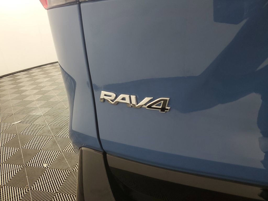 Used 2024 Toyota RAV4 XSE image 32