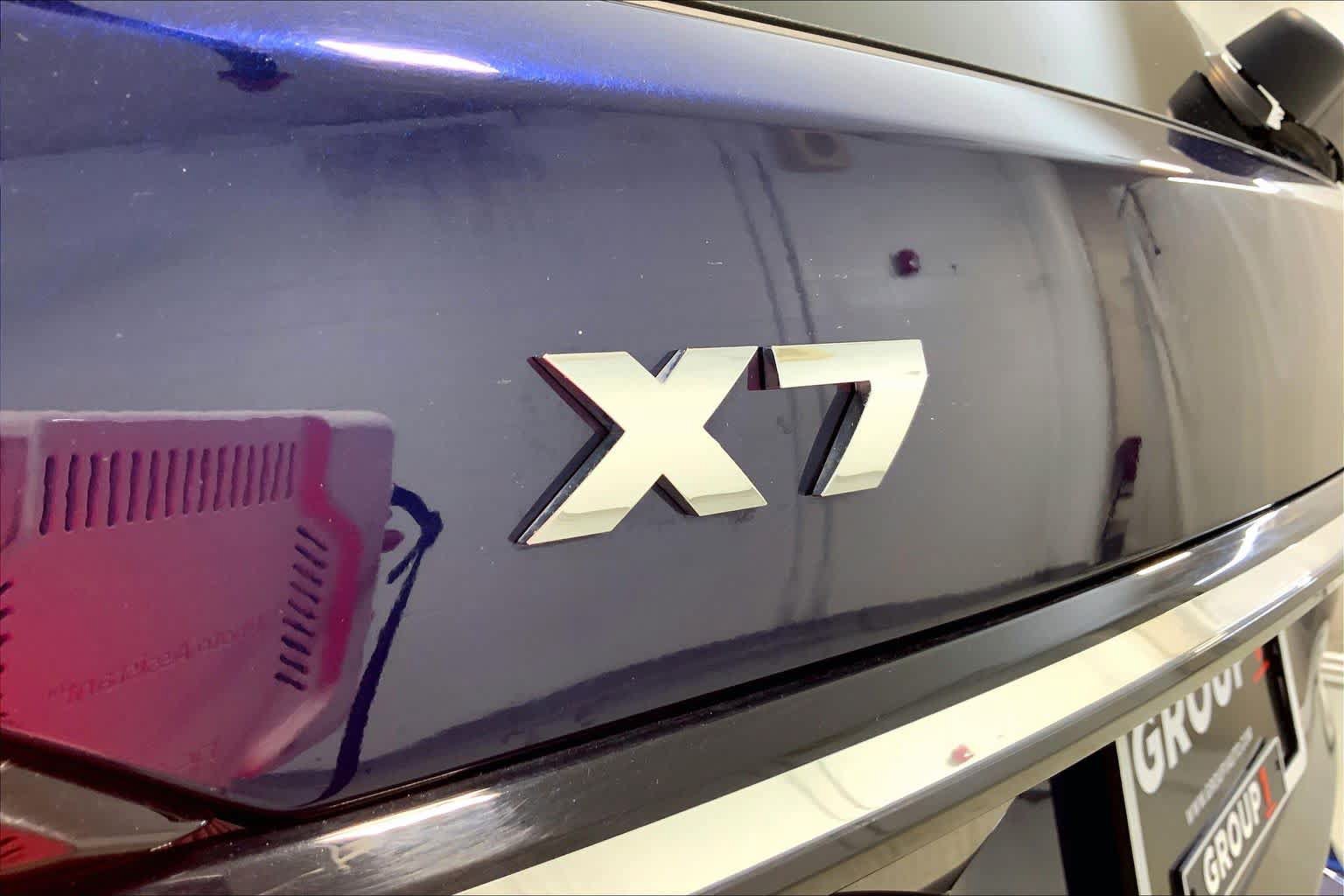 Used 2025 BMW X7 M60i AWD/4WD image 29