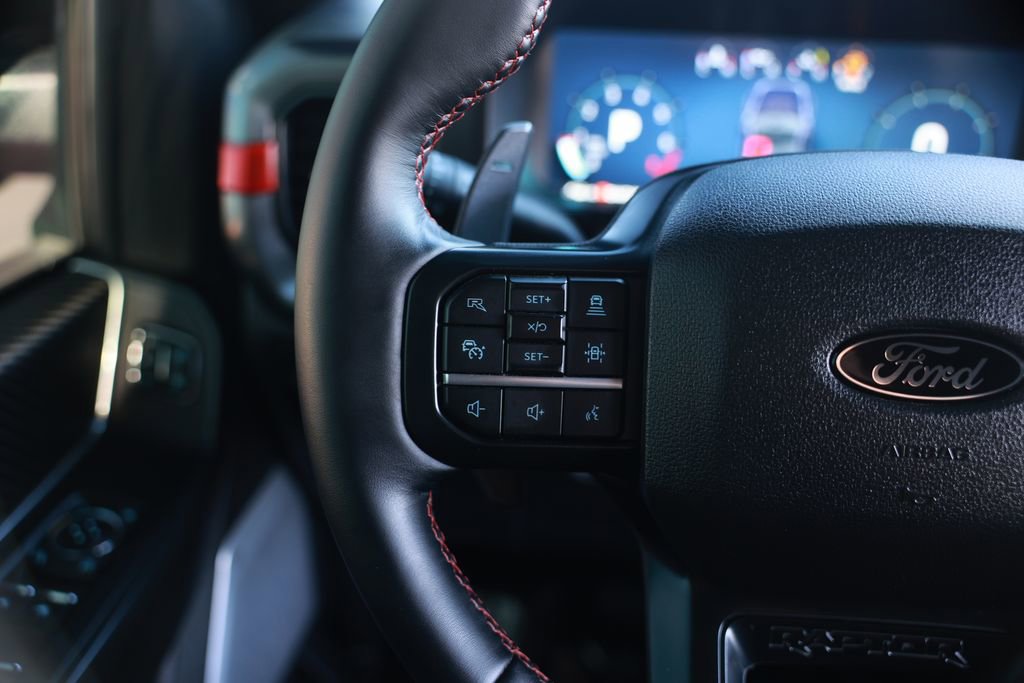 Used 2025 Ford F150 Raptor image 23