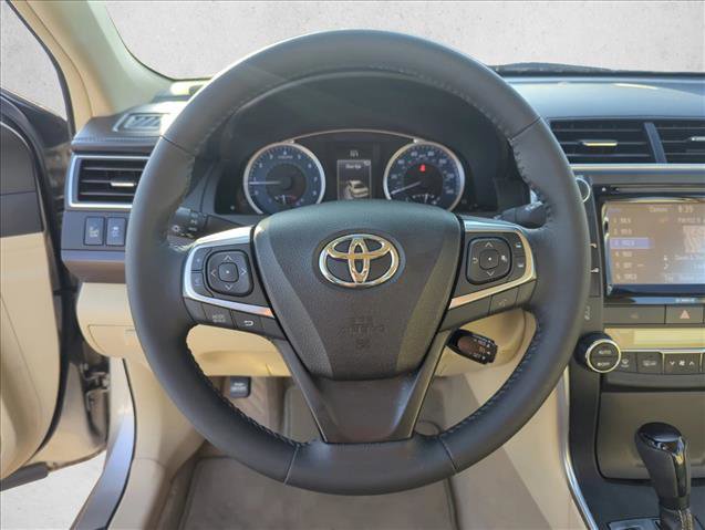 Used 2017 Toyota Camry XLE w/ Moonroof Package image 15